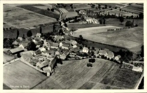Ak Neuses am Sand Prichsenstadt in Unterfranken, Luftaufnahme