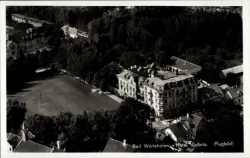 Ak Bad Wörishofen im Unterallgäu, Hotel Victoria, Flugbild, Stadtansicht, Bäume, Wiesen, Gebäude
