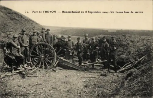 Ak Troyon Meuse, Fort, Bombardement 8. September 1914, Kanone, französische Soldaten