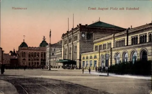 Ak Hannover Niedersachsen, Blick auf den Ernst August Platz mit Bahnhof