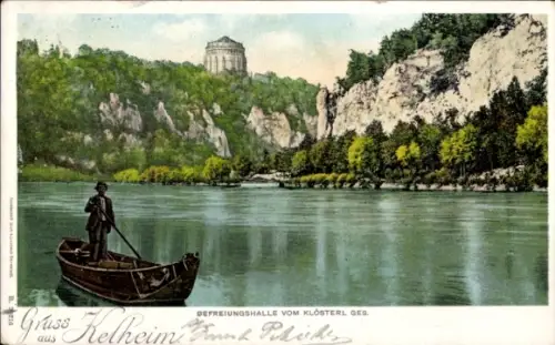 Ak Kelheim an der Donau Niederbayern, Ruderer im Boot auf Fluss, steile weiße Felsen, bewaldete U