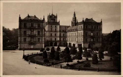 Ak Coburg in Oberfranken, Schloss Ehrenburg