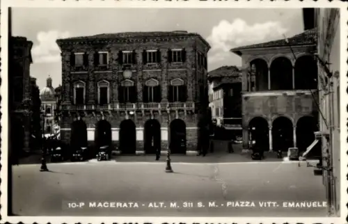 Ak Macerata Marche, Vittorio-Emanuele-Platz