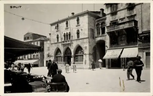 Ak Split Kroatien, Stadtpartie, Geschäft