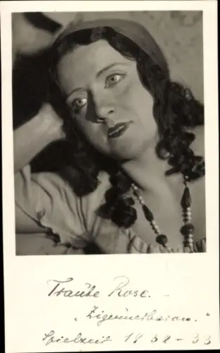 Foto Ak Schauspielerin Traute Rose, Zigeunerbaron, Spielzeit 1932-33