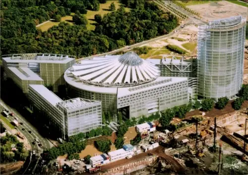 Ak Berlin Tiergarten, Potsdamer Platz, Sony-Center, Fliegeraufnahme