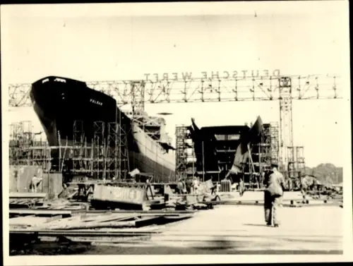 Foto Schiff Vulkan, Werft