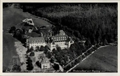Ak Bad Dürrheim im Schwarzwald, Fliegeraufnahme, Kinderheilstätte und Kindersolbad