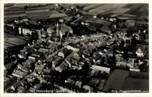 Ak Nowogrodziec Naumburg am Queis Niederschlesien, Luftaufnahme