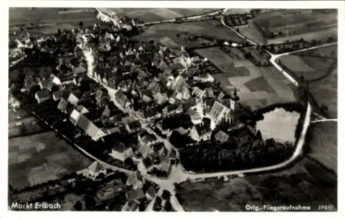 Ak Markt Erlbach in Mittelfranken, Luftaufnahme