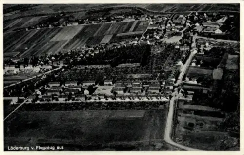 Ak Löderburg Staßfurt im Salzlandkreis, Luftaufnahme von  Flugzeug, Landschaft, 