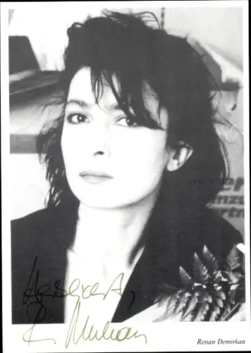 Ak Schauspielerin Renan Demircan, Porträt, Autogramm