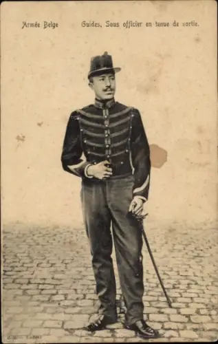 CPA Armee Belge, Guides, Sous officier en tenue de sortie