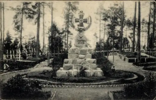 Ak Colmar Kolmar Elsass Haut Rhin, Heldenfriedhof mit Gedenkstein Res. Inf. Regt. 266