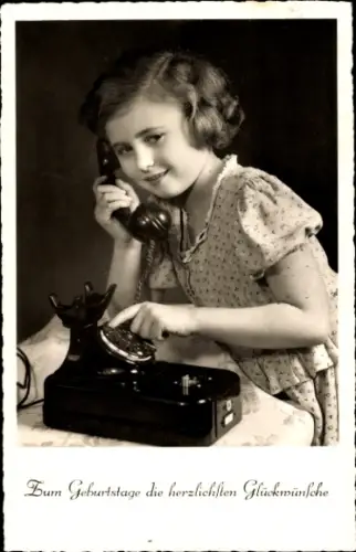 Ak Glückwunsch Geburtstag, Mädchen beim Telefonieren, Telefon