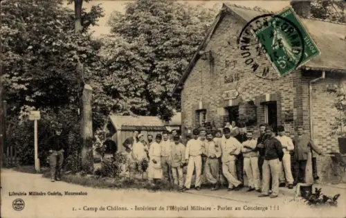 Ak Camp de Chalons Camp de Mourmelon Marne, Militär-Hospital, französische Soldaten