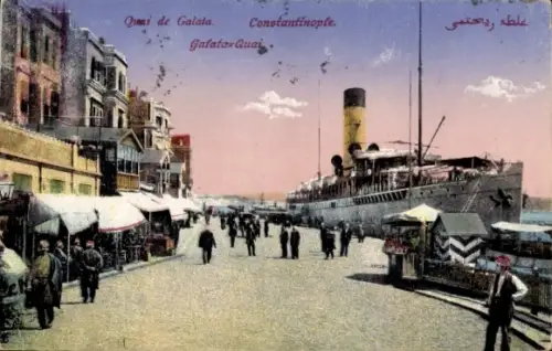 Ak Galata Konstantinopel Istanbul Türkei, Kai mit Marktständen, großer Passagierdampfer mit hohem