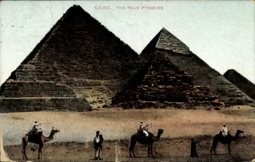 Ak Cairo Kairo Ägypten, Große Pyramiden im Hintergrund, Reiter auf Kamelen im Vordergrund, stehen