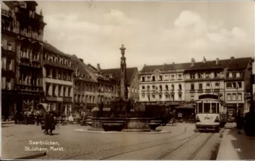 Ak St. Johann Saarbrücken im Saarland, Markt, Straßenbahn Linie Nr. 2