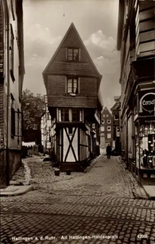 Ak Hattingen an der Ruhr, Haldenplatz, Geschäft