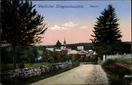 Ak Repaix Meurthe et Moselle, Ortseingang, Soldaten auf Mauer