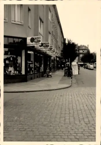 Foto Leverkusen im Rheinland, Straße, Geschäfte