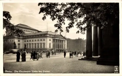 Ak Berlin, Staatsoper, Unter den Linden, Klnke B 326