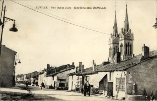 Ak Euville Meuse, Rue Jeanne d'Arc, Marechalerie Deville