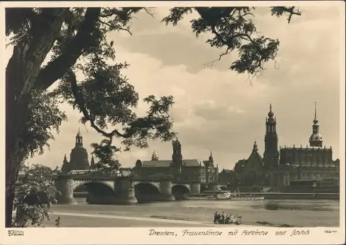 Ak Dresden Zentrum Altstadt, Dom, Hofkirche und Schloss, Elbe, Brücke