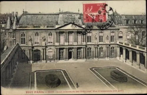 Ak Paris III, Les Archives, Innenhof