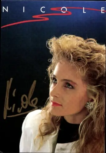 Autogrammkarte Sängerin Nicole, Portrait, Autogramm