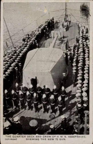 Ak Britisches Kriegsschiff HMS Hampshire, Quarter Deck, Crew, Shewing the new 72 gun