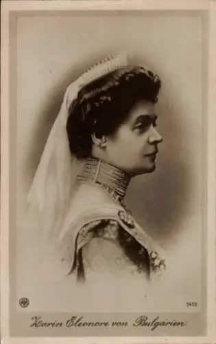 Ak Zarin Eleonore von Bulgarien, Portrait, Schleier, Krone, NPG 5453