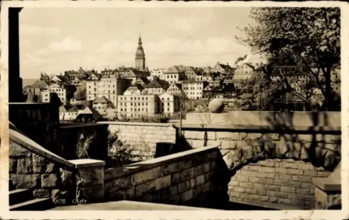 Ak Kłodzko Glatz Schlesien, Panorama vom Ort von einer Treppe aus