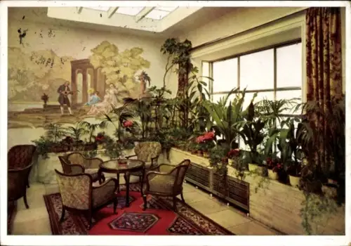 Ak München, Hotel Excelsior, Ecke im Wintergarten, Pflanzen, Sessel, Wandgemälde
