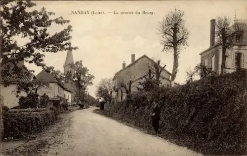 Ak Nandax Loire, La montée du Bourg