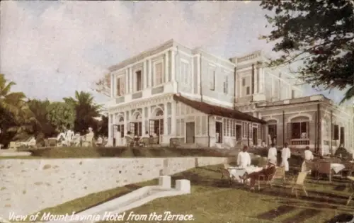 Ak Dehiwala Ceylon Sri Lanka, Blick auf das Mount Lavinia Hotel von der Terrasse