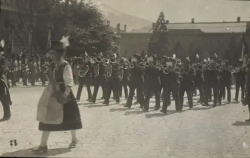 Ak Innsbruck in Tirol, Festumzug mit Kapelle
