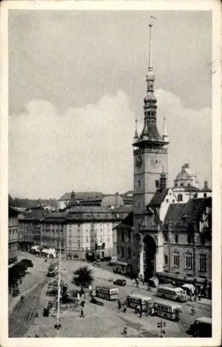 Ak Olomouc Olmütz Stadt, Rathaus, Radnice, Verkehr