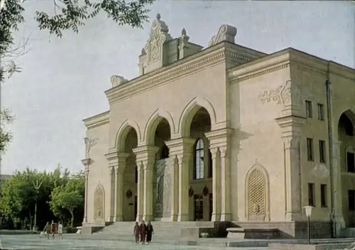 Ak Ashgabat Turkmenistan, Theater