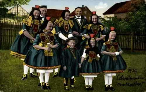 Ak Trachten Hessen, Schwälmer im Sonntagsstaat