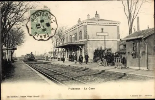 Ak Puiseaux Loiret, Bahnhof Gleisseite
