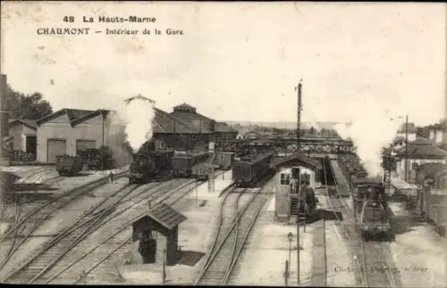 Ak Chaumont Haute-Marne, Bahnhof Gleisseite, Eisenbahnen, Dampflokomotive