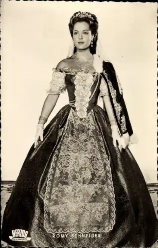 Ak Schauspielerin Romy Schneider, Sissi, die junge Kaiserin