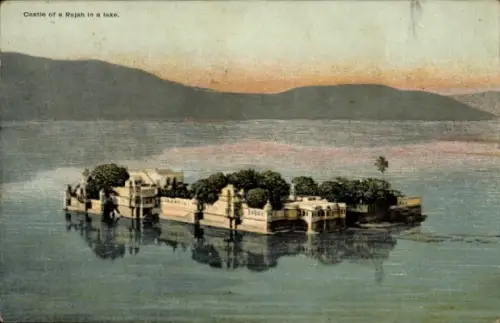 Ak Indien, Königsschloss im See