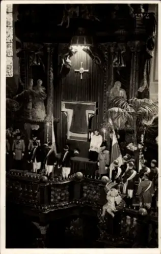 Ak Trier an der Mosel, Dom zu Trier, Ausstellung des Heiligen Rocks, Eröffnungsfeier 1933