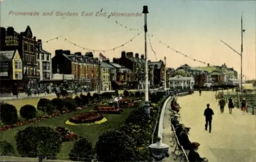 Ak Morecambe Lancaster Lancashire England, Promenade and Gardens East End,  Royal Hotel