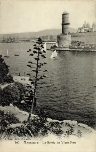 CPA Marseille Bouches-du-Rhône, Sortie du Vieux Port