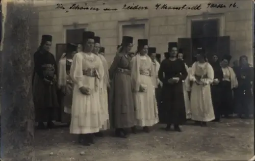 Foto Ak Codlea Zeiden Rumänien, Frauen in Tracht