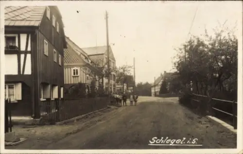 Foto Ak Schlegel Burkersdorf Hirschfelde Zittau in Sachsen, Straßenpartie